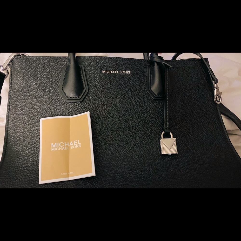 Michael Kor purse